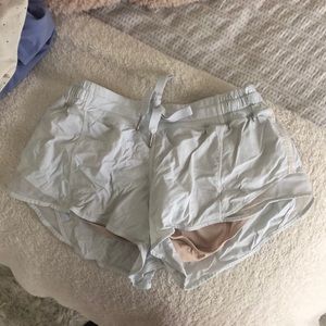 Lululemon hotty hot shorts